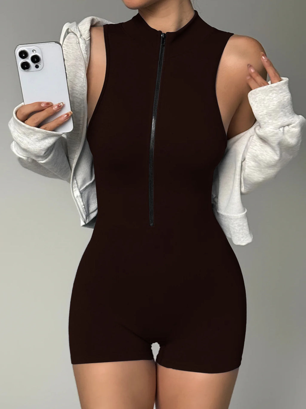 Bodyshort sportivo con zip